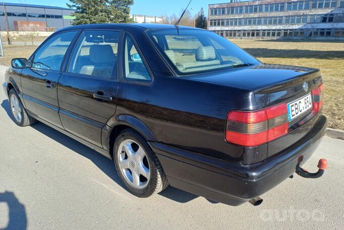 Volkswagen Passat B4 Sedan
