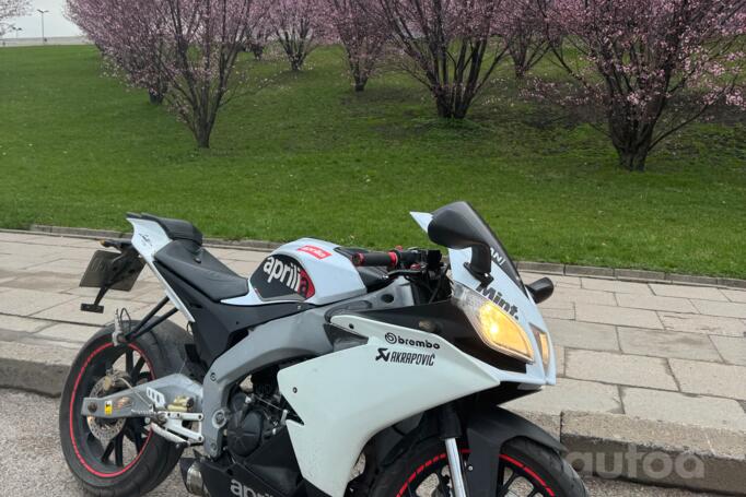 Aprilia RS