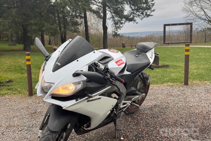 Aprilia RS