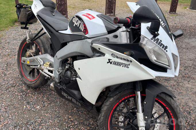 Aprilia RS