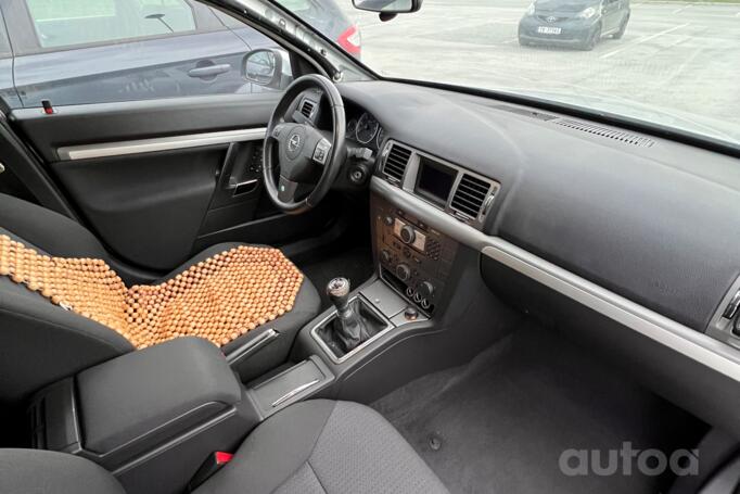 Opel Vectra C [restyling] wagon 5-doors