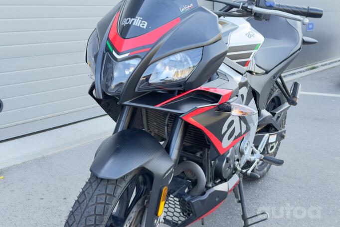Aprilia Tuono