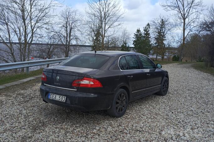 Skoda Superb 2 generation Liftback