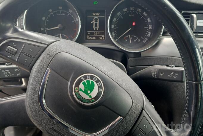 Skoda Superb 2 generation Liftback