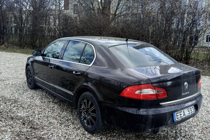 Skoda Superb 2 generation Liftback