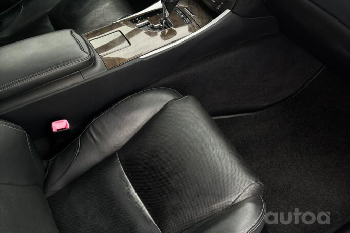 Lexus IS XE20 [restyling] Sedan 4-doors
