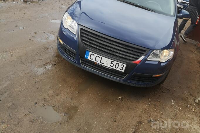 Volkswagen Passat B6 wagon 5-doors