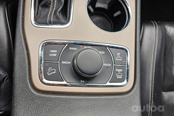Jeep Grand Cherokee WK2 [restyling] SRT SUV 5-doors