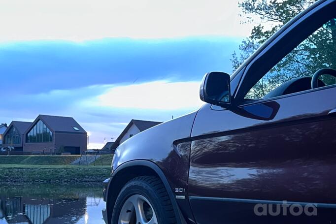 BMW X5 E53 Crossover