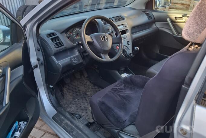 Honda Civic 7 generation Hatchback 3-doors