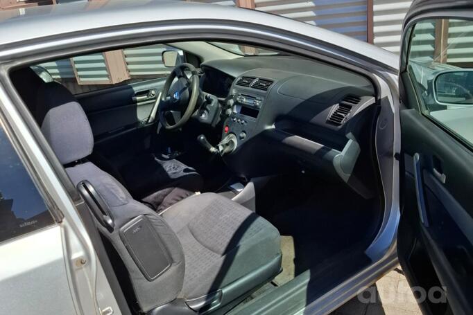Honda Civic 7 generation Hatchback 3-doors
