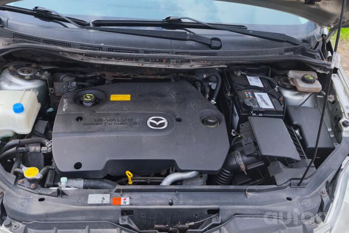 Mazda 5 CR Minivan