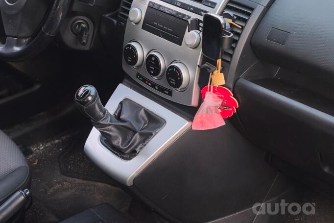 Mazda 5 CR Minivan