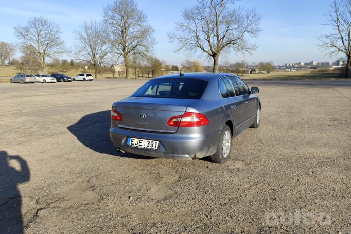 Skoda Superb 2 generation Liftback