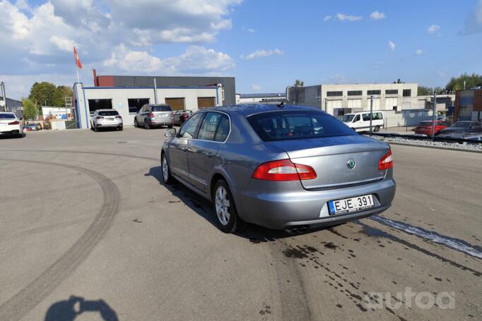 Skoda Superb 2 generation Liftback