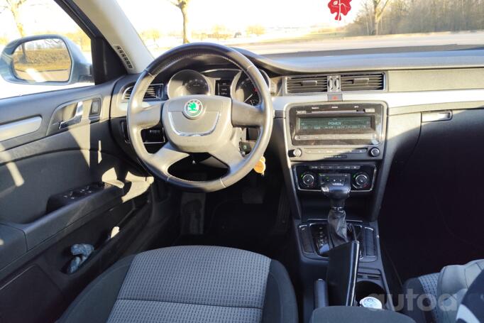 Skoda Superb 2 generation Liftback
