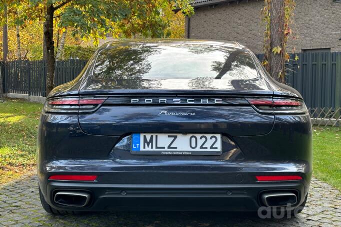 Porsche Panamera 971 Liftback