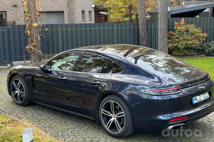 Porsche Panamera 971 Liftback