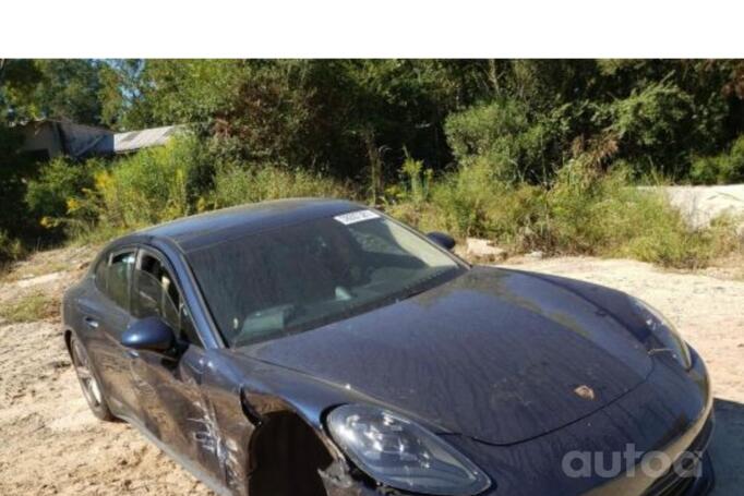 Porsche Panamera 971 Liftback