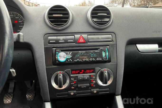 Audi A3 8P/8PA [restyling] Sportback hatchback 5-doors
