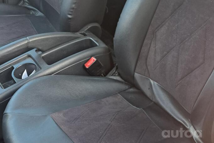 Mercedes-Benz A-Class W169 Hatchback 5-doors