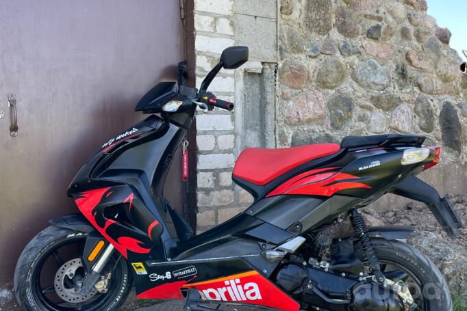 Aprilia SR