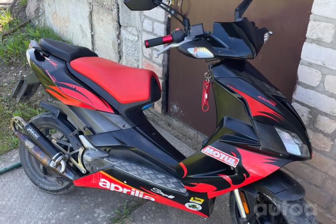 Aprilia SR