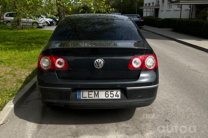 Volkswagen Passat B6 Sedan 4-doors
