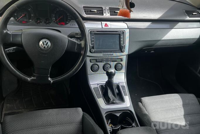 Volkswagen Passat B6 Sedan 4-doors