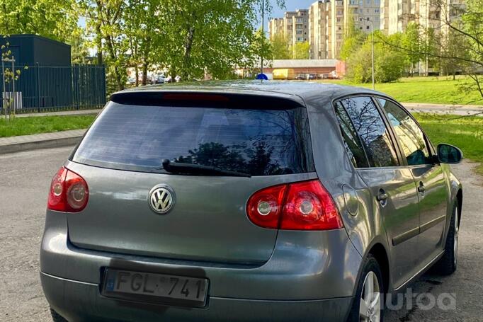 Volkswagen Golf 5 generation Hatchback 5-doors