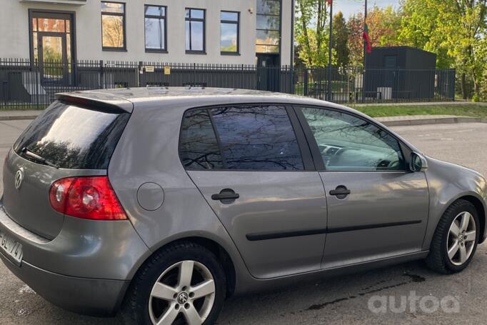 Volkswagen Golf 5 generation Hatchback 5-doors