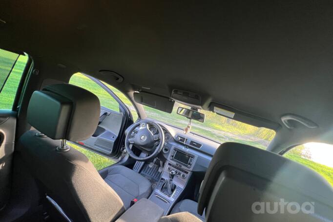 Volkswagen Passat B7 Variant wagon 5-doors