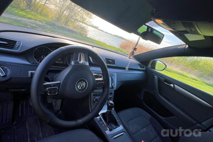 Volkswagen Passat B7 Variant wagon 5-doors