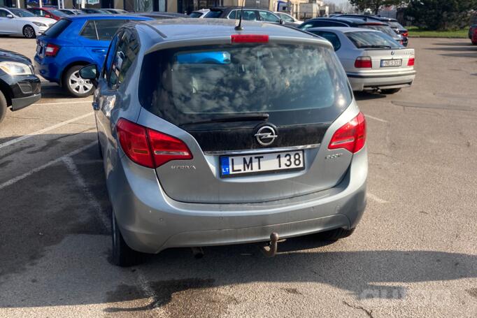 Opel Meriva 2 generation Minivan