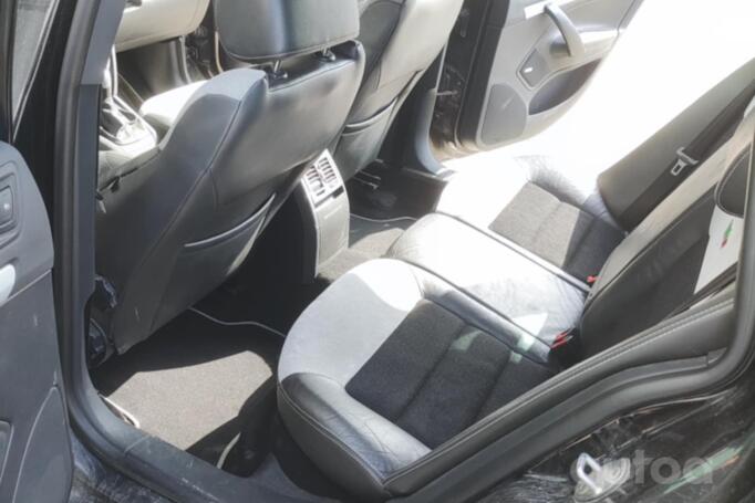 Skoda Octavia 2 generation Combi RS wagon 5-doors
