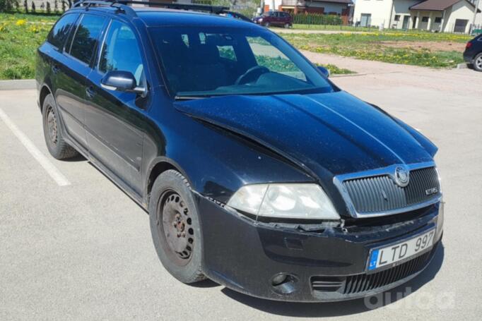 Skoda Octavia 2 generation Combi RS wagon 5-doors