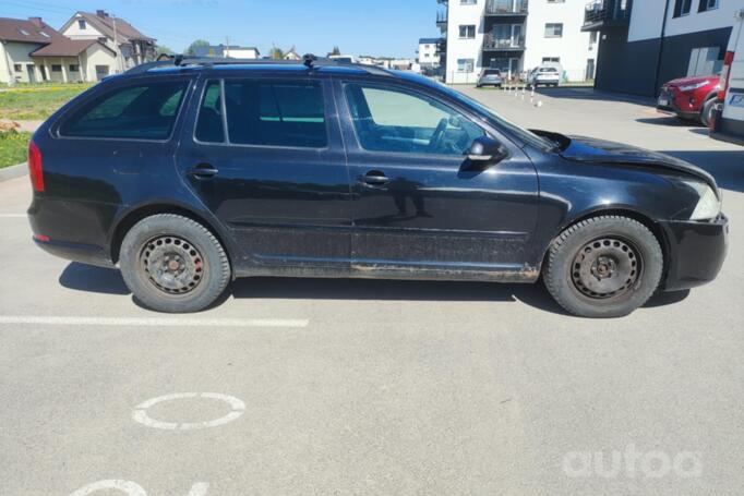 Skoda Octavia 2 generation Combi RS wagon 5-doors