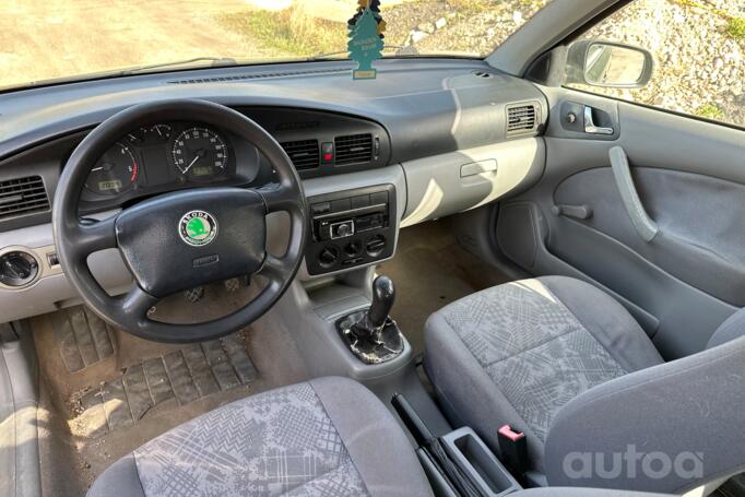 Skoda Octavia 1 generation Combi wagon 5-doors