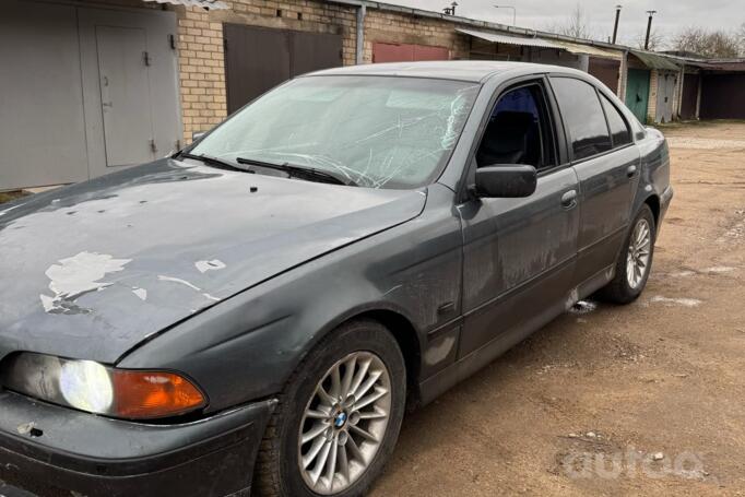 BMW 5 Series E39 [restyling] Sedan
