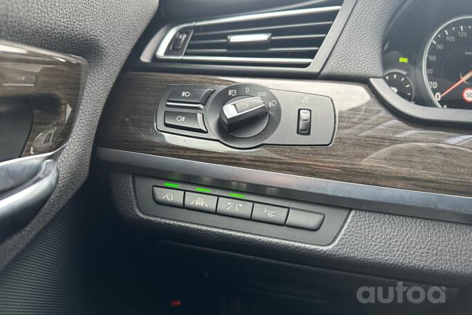 BMW 7 Series F01/F02 [restyling] Sedan