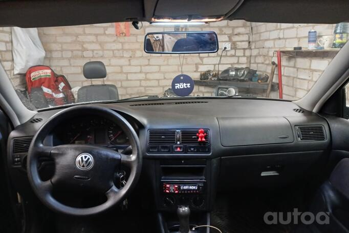 Volkswagen Golf 4 generation Hatchback 5-doors