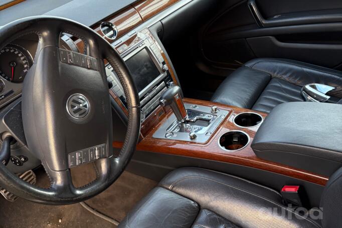 Volkswagen Phaeton 1 generation [restyling] Sedan
