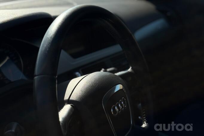 Audi A4 B8/8K wagon 5-doors
