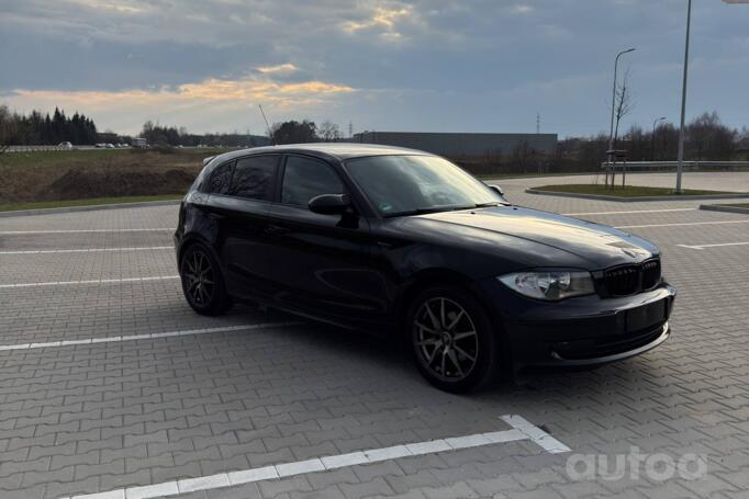 BMW 1 Series E81/E82/E87/E88 [restyling] Hatchback 5-doors