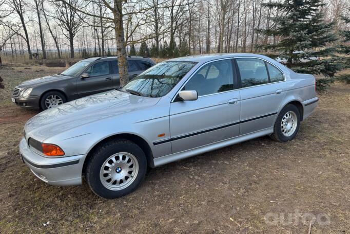 BMW 5 Series E39 Sedan 4-doors