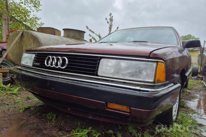 Audi 200 C3 [restyling]