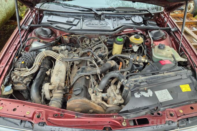 Audi 200 C3 [restyling]