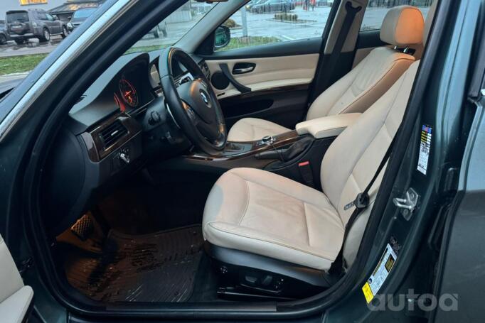BMW 3 Series E90/E91/E92/E93 [restyling] Sedan