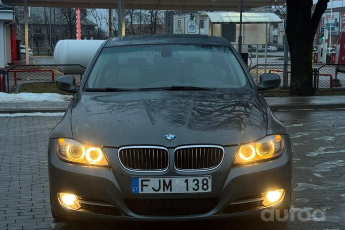 BMW 3 Series E90/E91/E92/E93 [restyling] Sedan