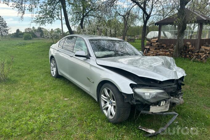 BMW 7 Series F01/F02 Sedan